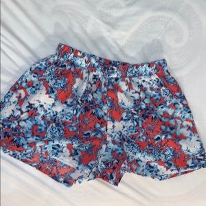 Flowy patterned boutique shorts
